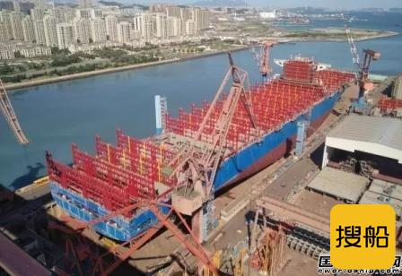 大船集团首艘2万箱集装箱船主船体成型