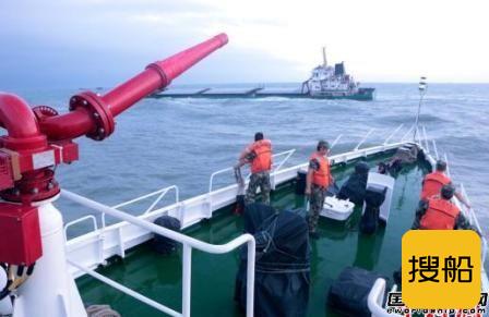 一艘货轮泉州附近海域触礁遇险16人全部获救