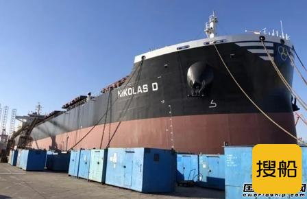 大连中远船务82000吨散货船N210完成试航