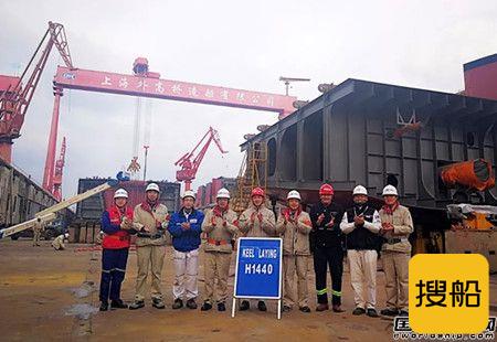 外高桥造船为中国矿运建造第三艘VLOC下坞