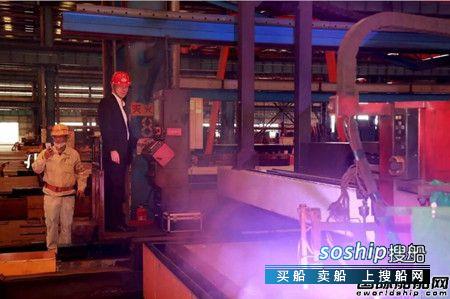 扬州中远海运重工一艘11.4万吨油船首制船开工,中远重工