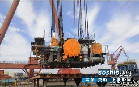 沪东中华FSRU首制船首个大型单元顺利吊装,沪东船舶