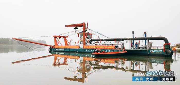 2019新款绞吸式挖泥船5000方清水量挖深15米