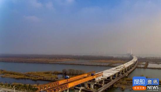 快了！长江五桥南北引桥节段梁架设圆满完成，今年完工！
