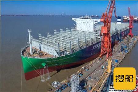 沪东中华建造全球首艘23000箱LNG动力集装箱船试航