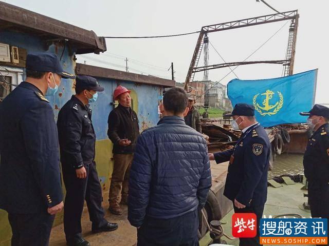 南京高淳海事、水警联动，迅速查处3起违法改建船舶行为