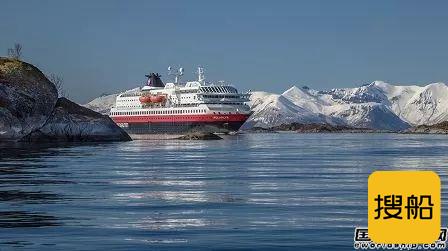 Hurtigruten暂停全部船舶运营裁员数百人