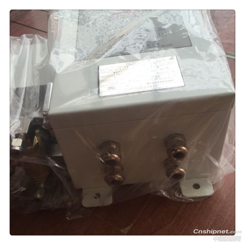  XOC-0115ppm油温浓度报警器 油水分离器报警装置