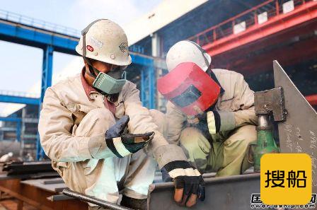 扬州中远海运重工分段产量突破三万吨