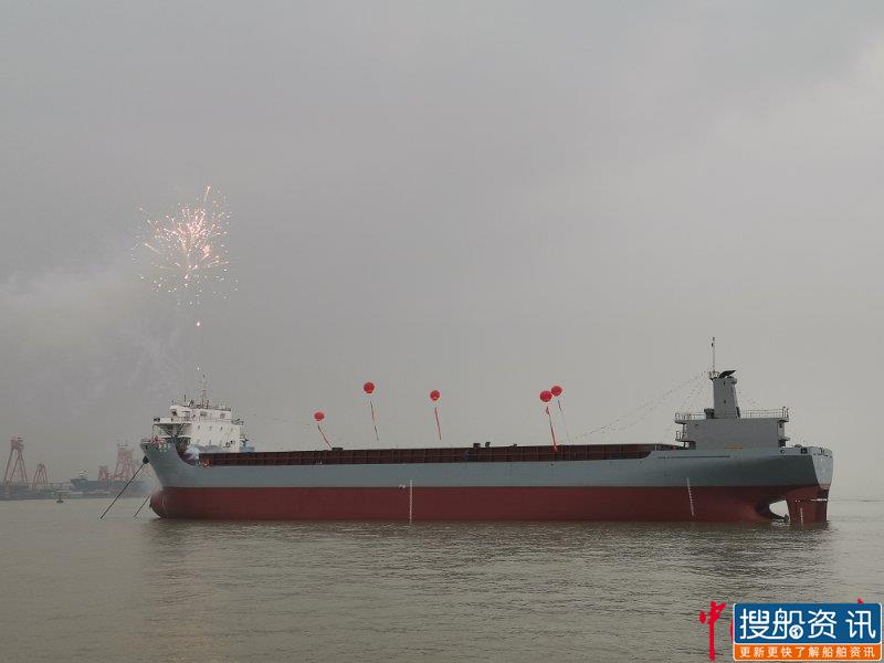 十日内第二艘!20.8万吨超大型海轮离港交付