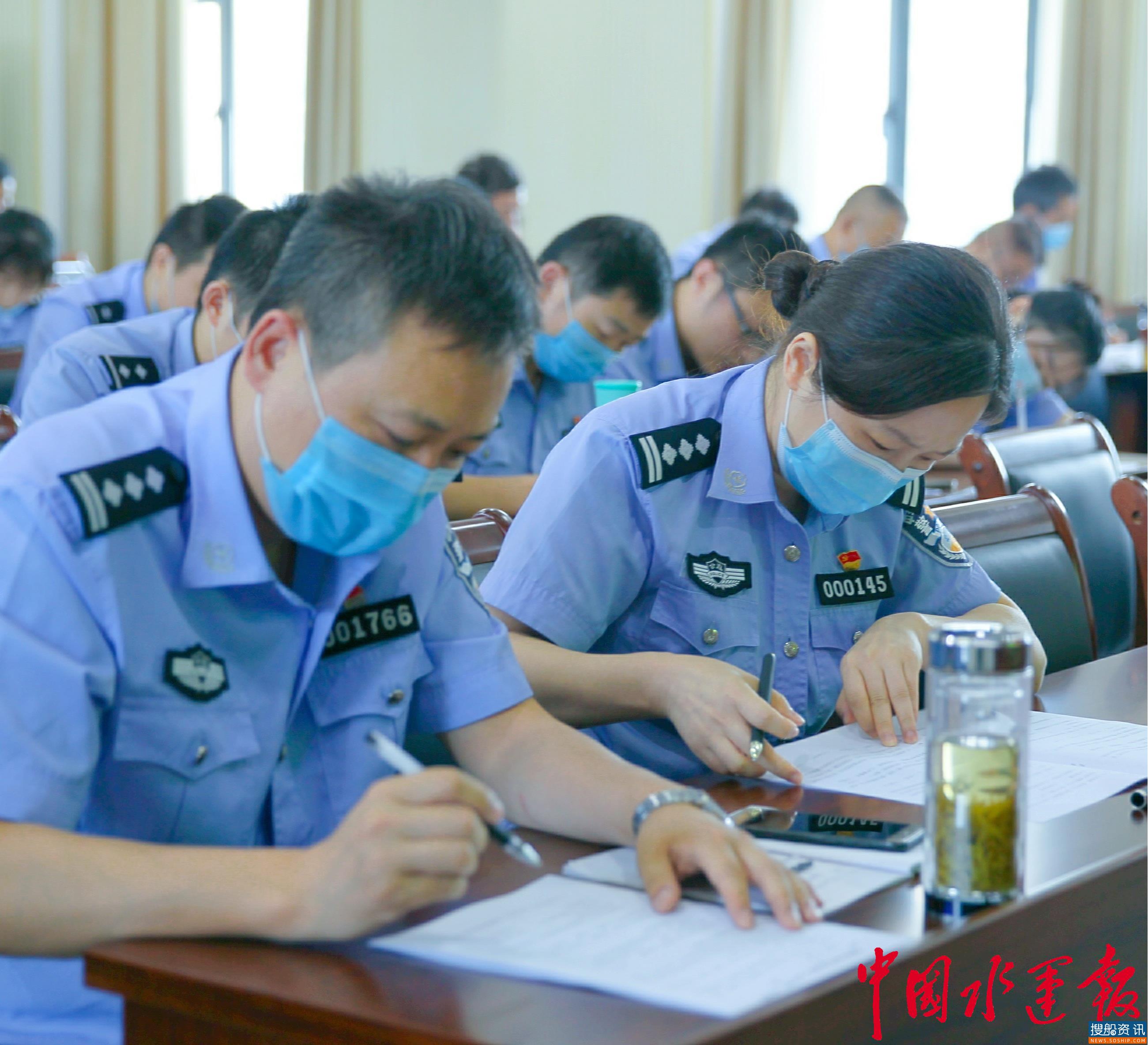 政治练兵筑警魂 砥砺前行勇担当