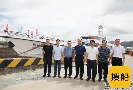 江龙船艇下水珠海最大吨位陆岛海域交通应急执法船