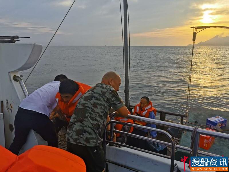 船舶触礁搁浅 宁德海事成功救助5名遇险船员