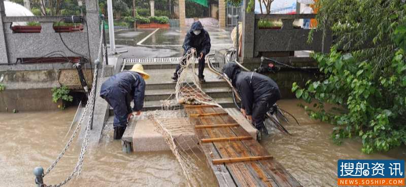 暴雨袭城 保障晴川阁闸口汛期安全有他们!