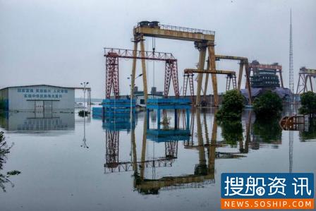 鄂州光大船厂“水漫金山”损失严重