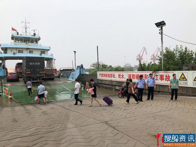 “枫桥之花”绽放在长江防汛第一线