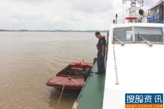黄石港区海事处严格管控非运输船 扣留违规小交通艇