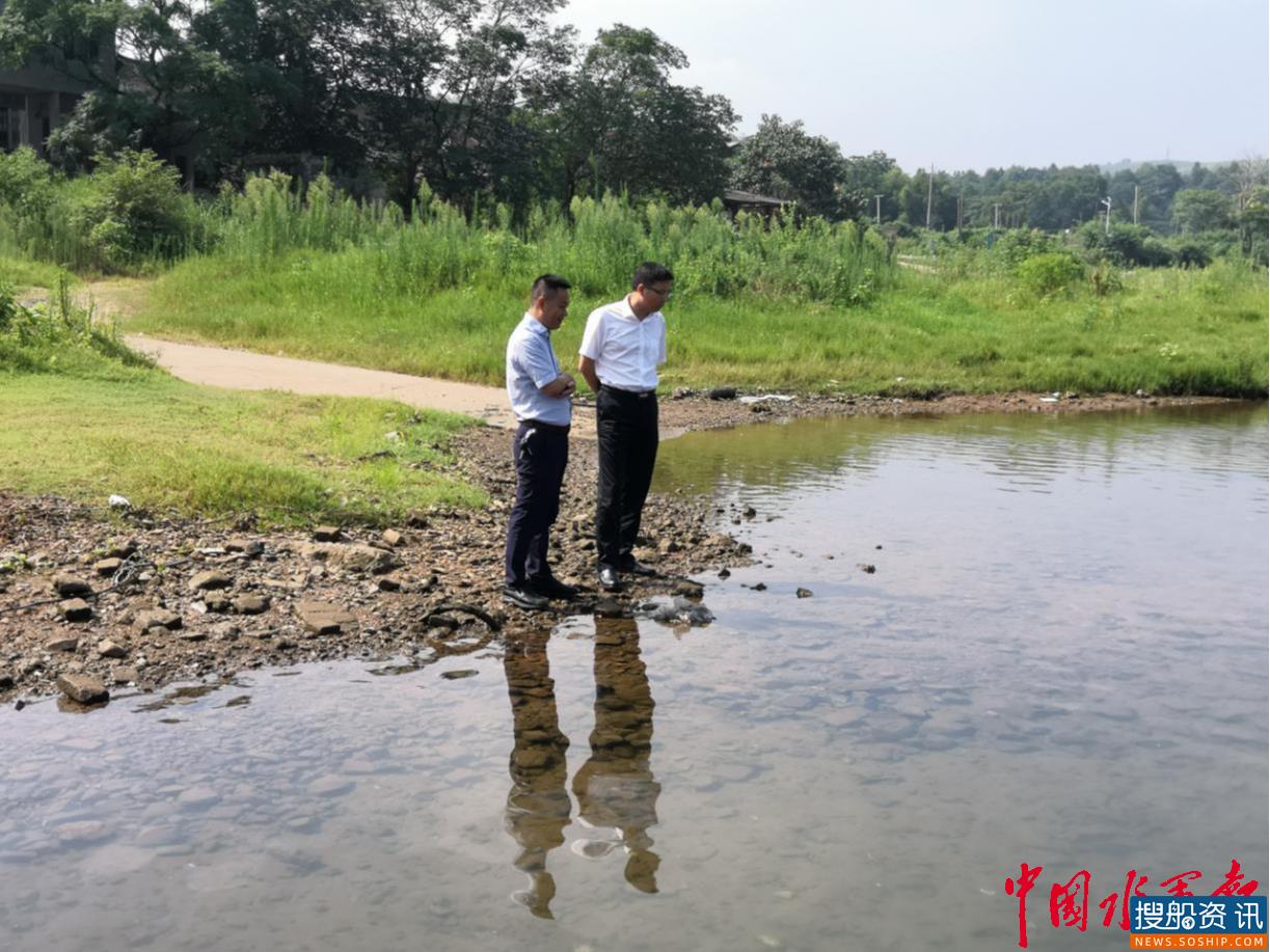 湖南常宁市副总河长巡查湘江（水口段）并调度部署河长制工作