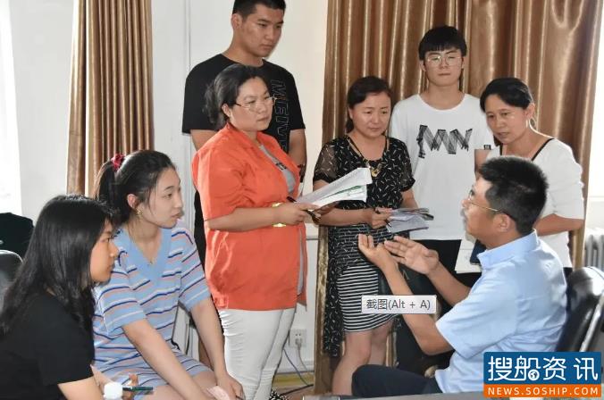 暖心！这家基层工会为职工子女举办“一对一”高考志愿填报指导
