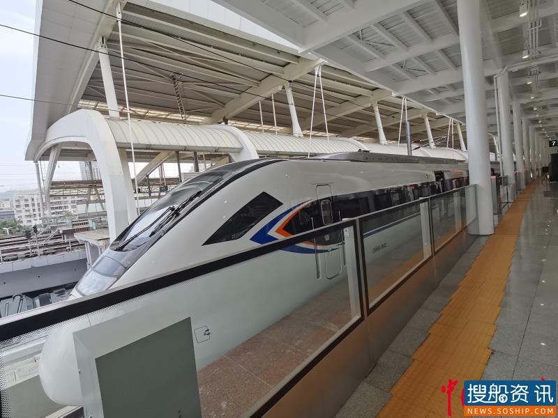 广东省首条独资建设城际——珠机城际铁路珠海至珠海长隆段开通运营