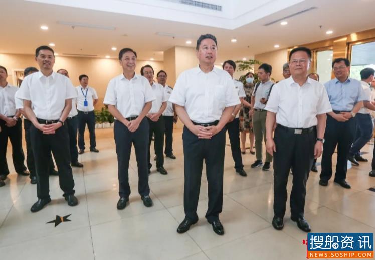 李小鹏到宁波舟山港调研
