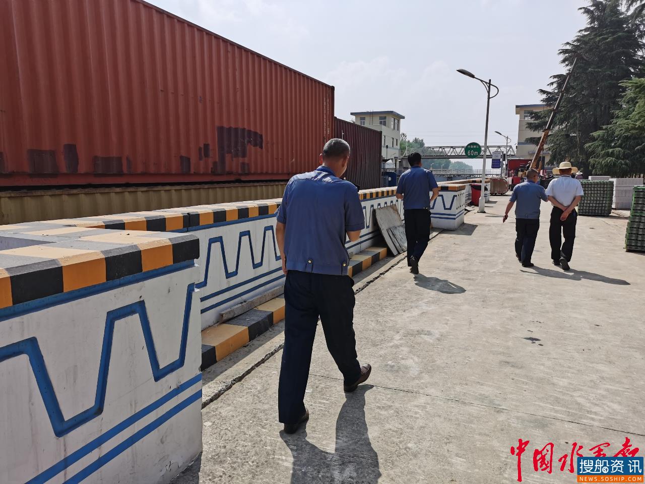 莫失“粮”机 苏北运河刘老涧船闸全力保障粮食运输