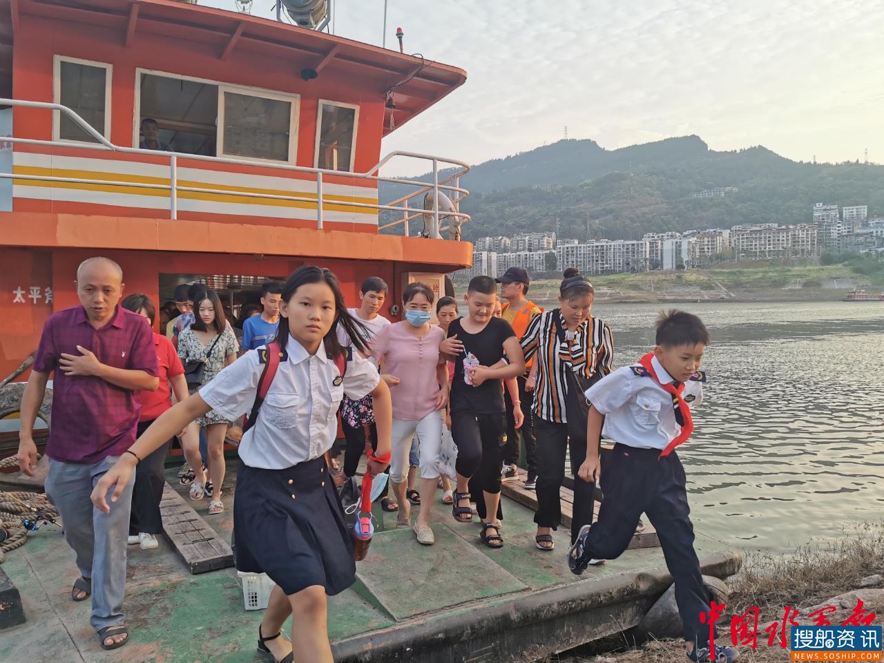 8艘渡船保运力云阳港航护开学