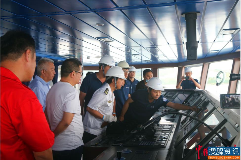 海事护航 助力科考 青岛即墨海事处开展“服务科考送安全”活动