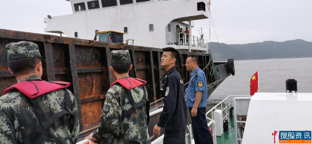 路桥开展海上联合巡查 确保国庆期间海域安全稳定