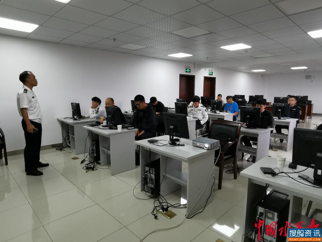 绍兴在全省率先启用船舶水污染物联合监管与服务信息系统