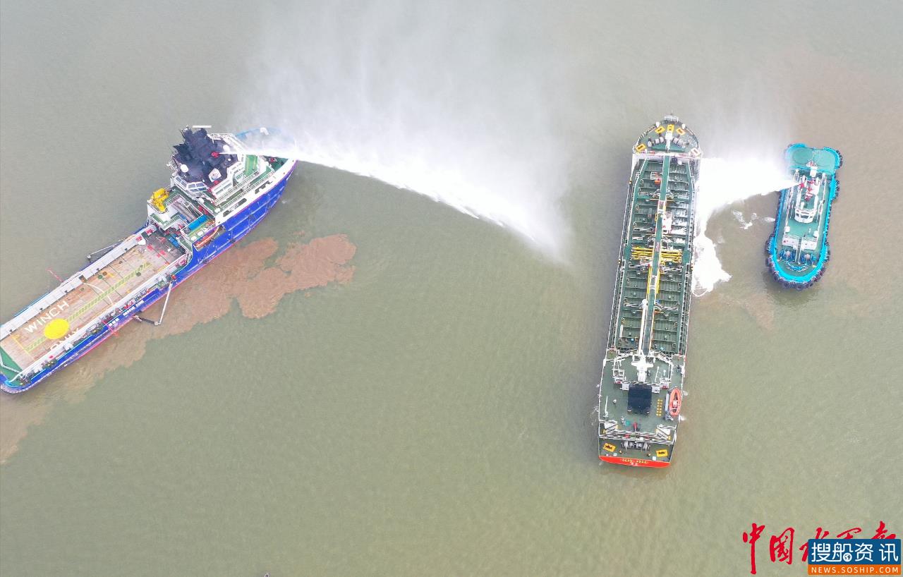 水下探摸、空中监测、海上回收——江门举行大规模船舶油污染应急综合大演习