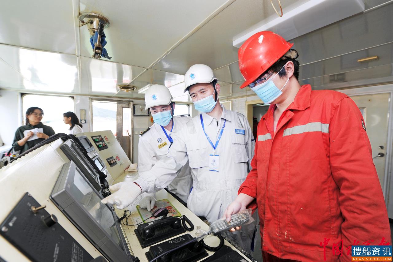 舟山首创建立海企联动到港油轮安全质量控制机制