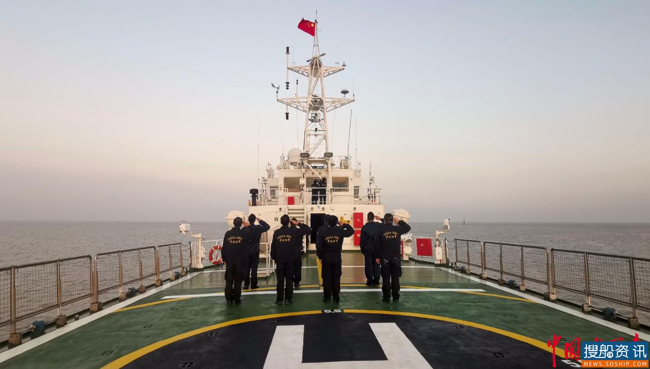 国旗在海上升起——海事人最深情的告白
