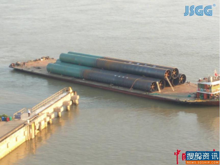 巨鑫钢管助力常泰长江大桥项目顺利推进