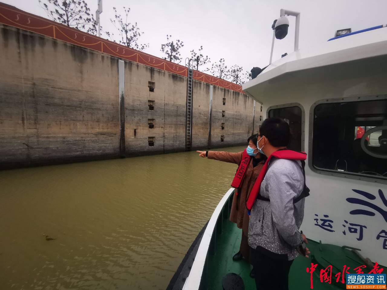 宿迁船闸及时修复助航设施保安全