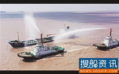 “2020年上海港船载危险货物突发事故综合处置应急演习”成功举行