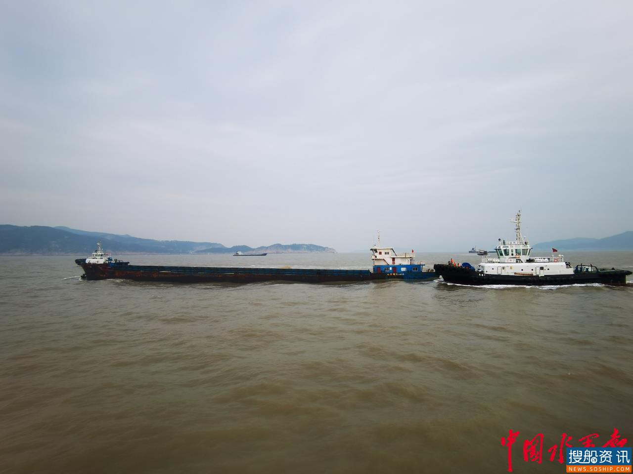 黄沙货船机舱进水 温港拖轮连夜救援
