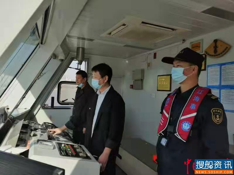 武汉港区海事以练促战 打造平安城市渡