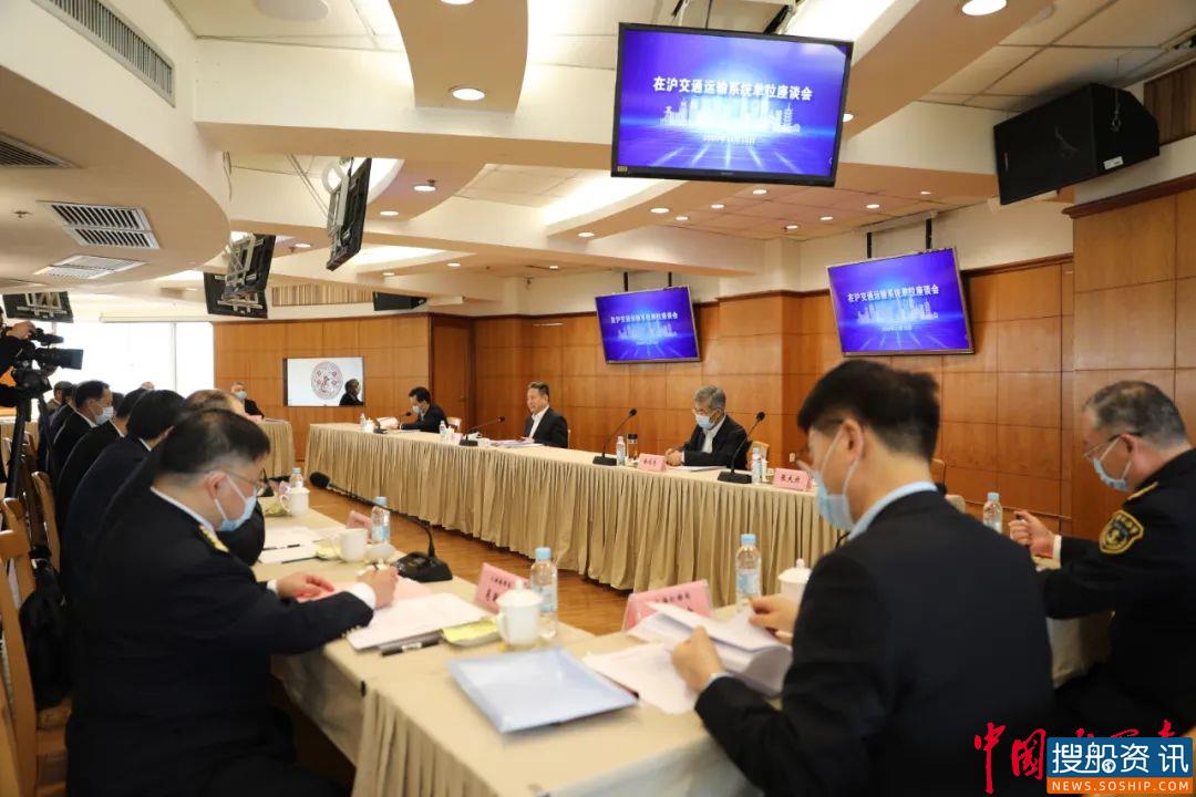 交通运输部部长李小鹏到上海、江苏开展调研座谈
