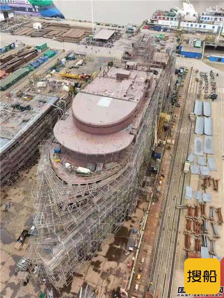招商工业海门基地极地探险邮轮2号船合拢成型