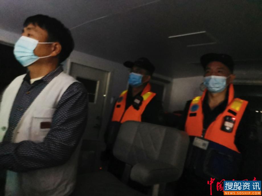 富池海事持续开展夜间巡航 强化枯水期通航保障