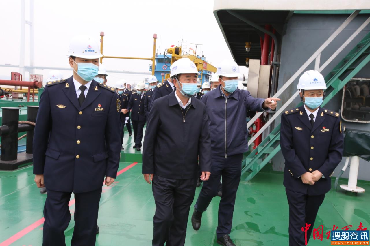 长江海事局在岳阳召开“一零五全三提升”攻坚行动现场推进会