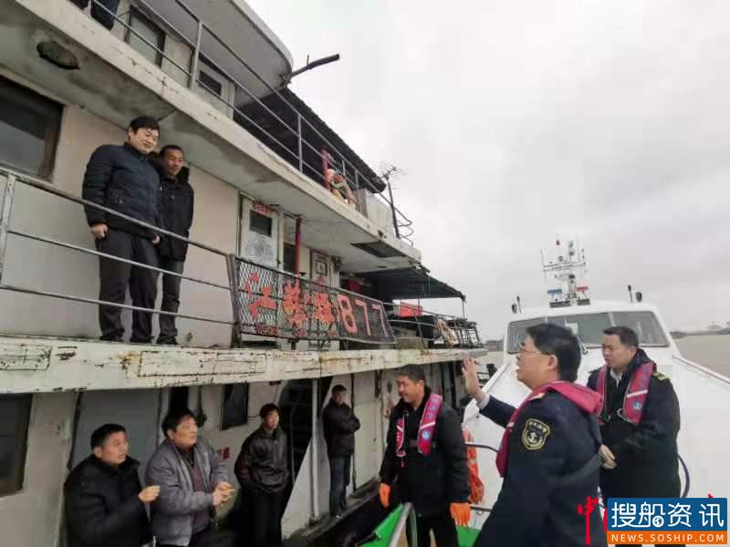 扬州海事局船舶防污染现场检查统一行动取得显著成效