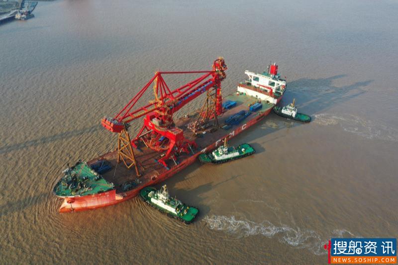 浙江省首台链斗式卸船机完成滚装上岸