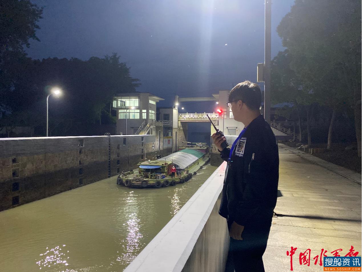 逆势增长 再攀高峰 运西船闸船舶通过量创历史新高