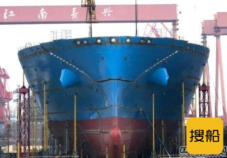 沪东中华提前完成达飞首艘15000TEU集装箱船主甲板贯通