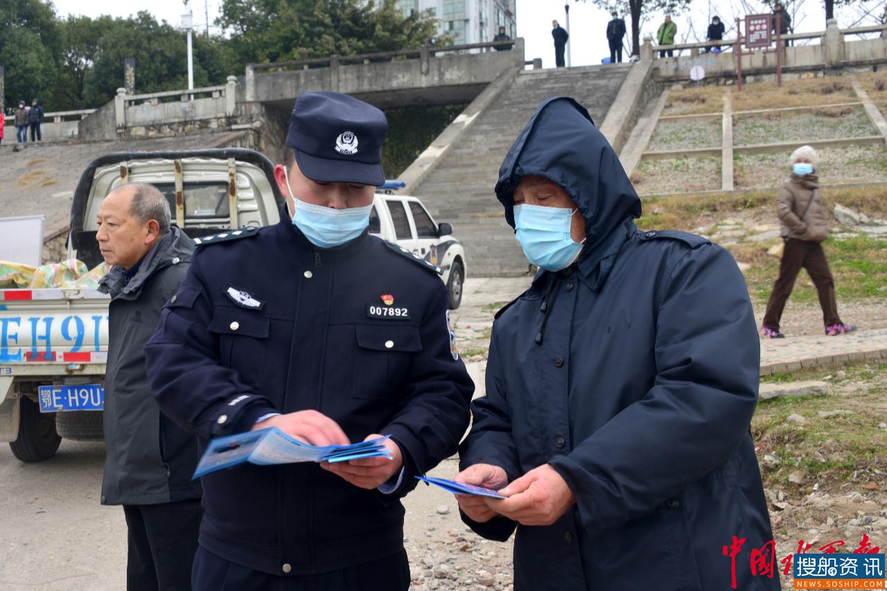 集中销毁！ 长江航运公安局宜昌分局联合多部门开展非法捕捞渔具公开集中销毁