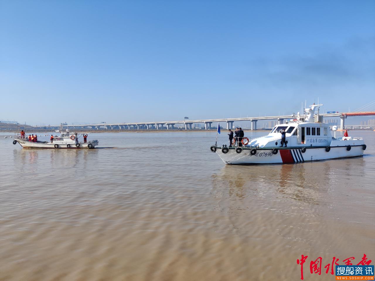 浙江鳌江流域多部门联合“清网”
