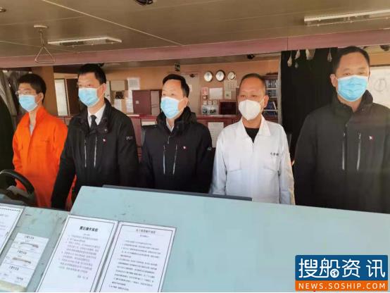 长江引航中心安全引领“国裕702”轮创造南京港接靠最大长度货轮纪录