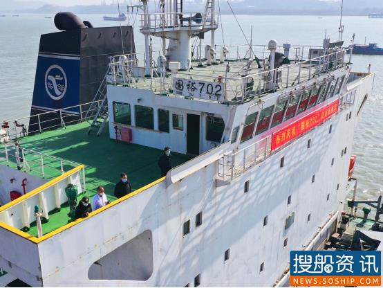 长江引航中心安全引领“国裕702”轮创造南京港接靠最大长度货轮纪录